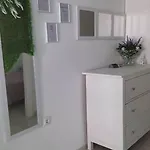 Apartment Lavender *