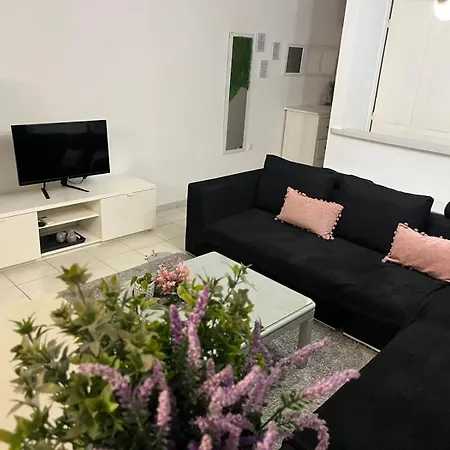 Lavender Lägenhet *